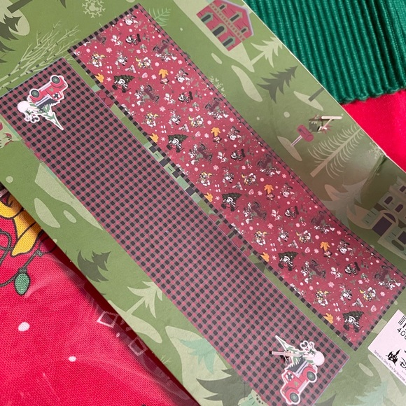 Table Runner Reversible - Disney - Picture 3 of 3